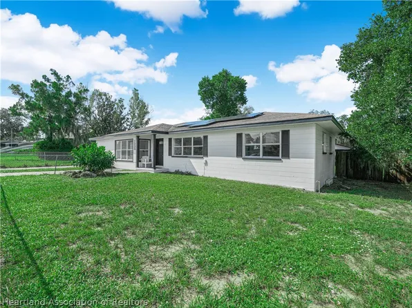 1335 Glenwood Ave, Sebring, FL 33870