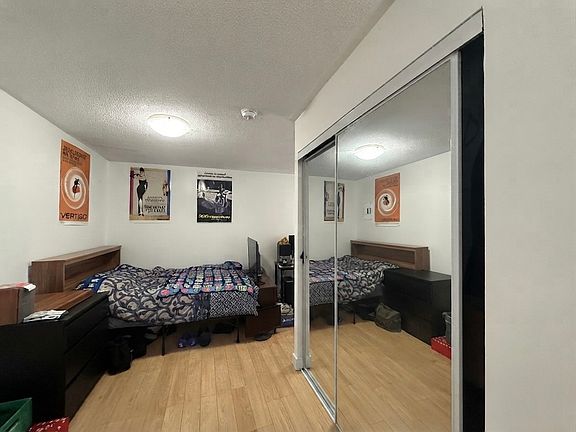 3rd image of 249 Logan Ave #6