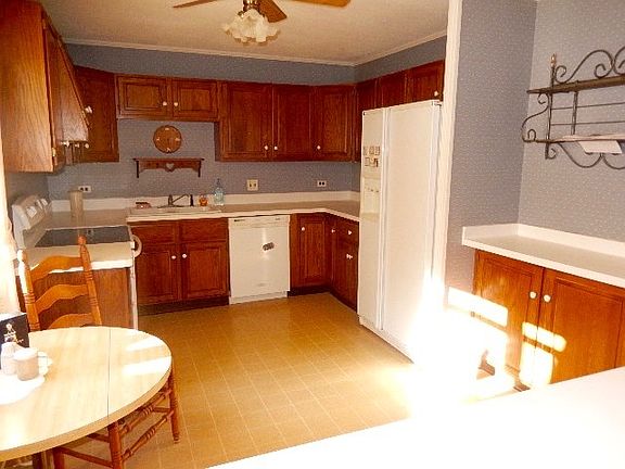 5th image of 5540 Linden Ave