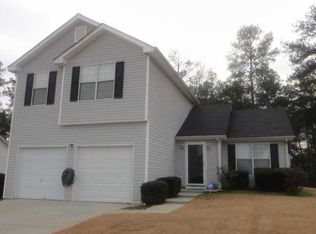 1403 Pebble Ridge Ln, Hampton, GA 30228