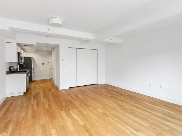 360 Smith St APT 2H, Brooklyn, NY 11231
