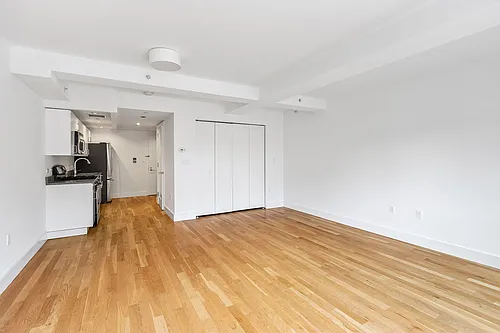360 Smith St #2H Photo 1 360 Smith St #2H Photo 1