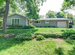 6106 Gateway Grn, Monona, WI 53716