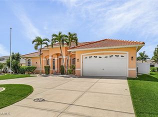 242 SW 45th St, Cape Coral, FL 33914