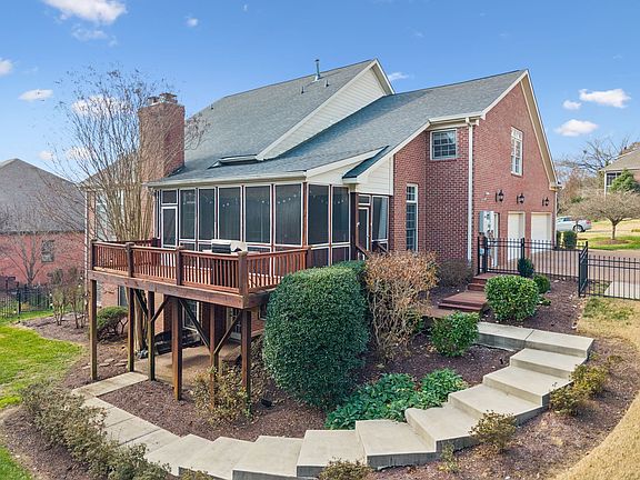 5th image of 307 Fountainbrooke Dr