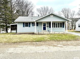 1400 Lakelawn Dr, Jacksonville, IL 62650