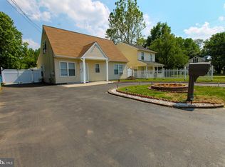 5810 Atkins Ave, Bristol, PA 19007