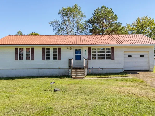 385 Pauline Dr, Adamsville, TN 38310