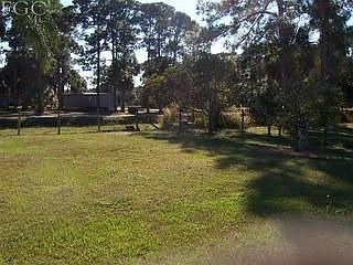 4th image of 7687 Ebson Dr