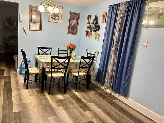 4th image of 821 Jackie Ln