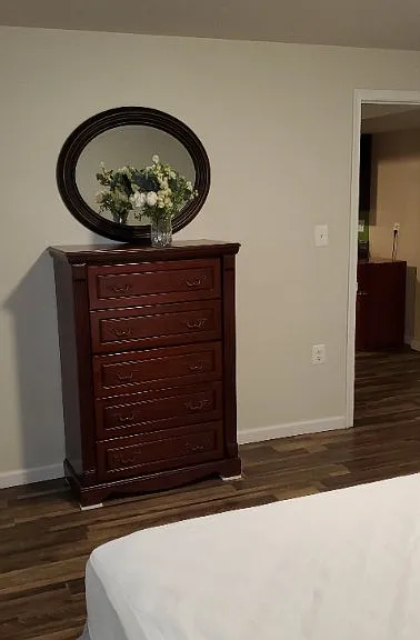 1 Masters Dr — Photo 15