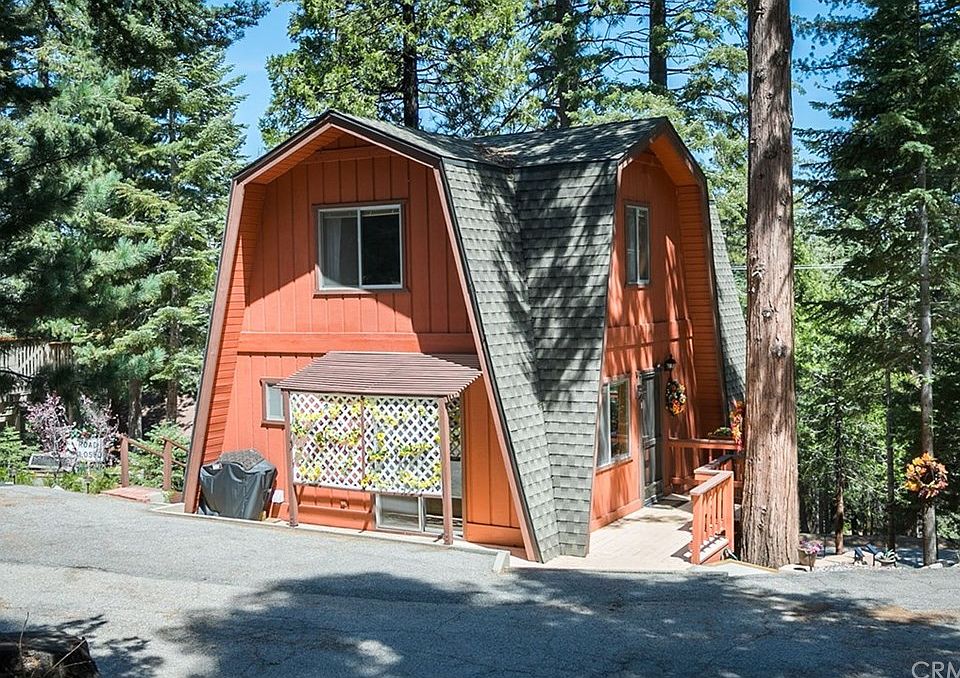 1st image of 26551 Forest Ln