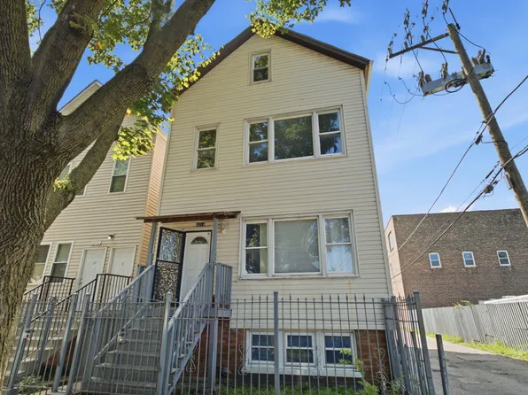 4714 S Throop St, Chicago, IL 60609
