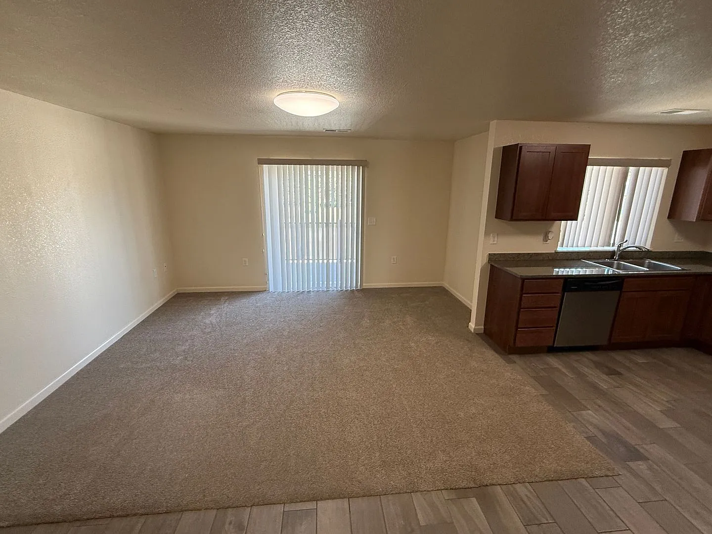 5445 Carter Rd — Photo 4