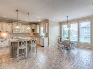 16208 Ballentine St, Overland Park, KS 66221