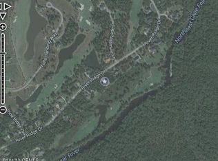 227 River Ridge Dr, Wallace, NC 28466