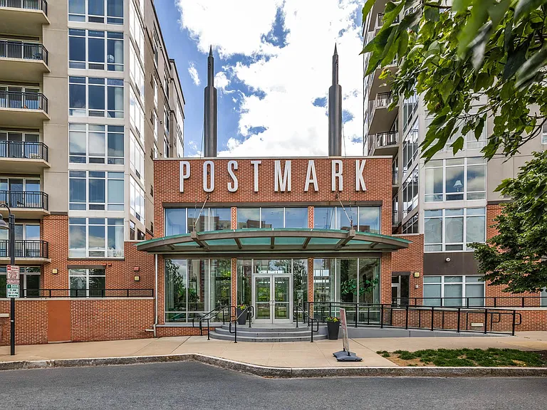 Postmark Apartments — Photo 20