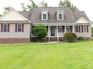205 Dockery Dr, Hertford, NC 27944