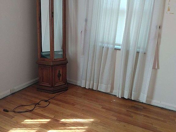 2nd Bedroom-2