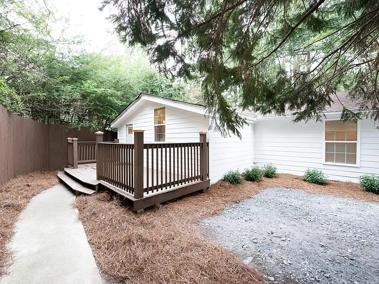 1270 Kendrick Rd NE — Photo 34