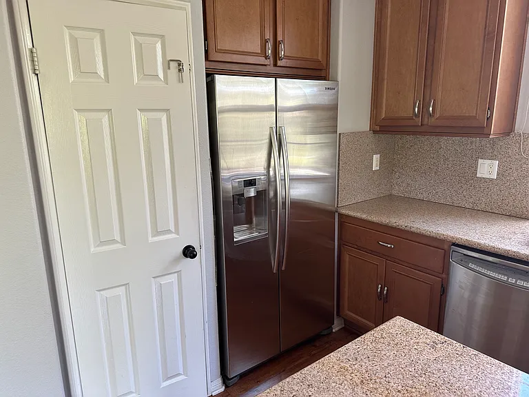 4468 Owens St #106 — Photo 24