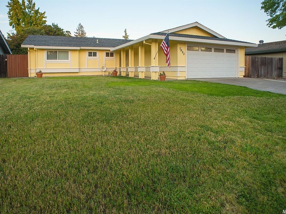 1st image of 7923 Garry Oak Dr