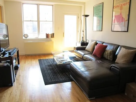 Rented by Citi Habitats | media 10