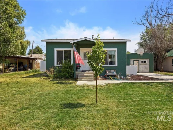 722 Nevada St, Gooding, ID 83330