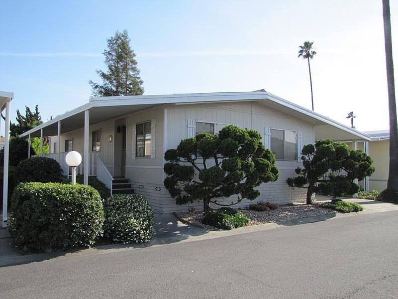 1st image of 402 Lily Ann Way #402