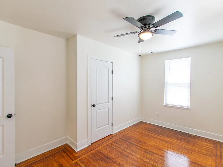 1820 N 54th St #2 — Photo 16