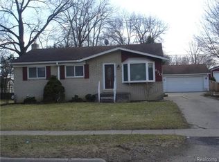 630 E Lake St, Novi, MI 48178