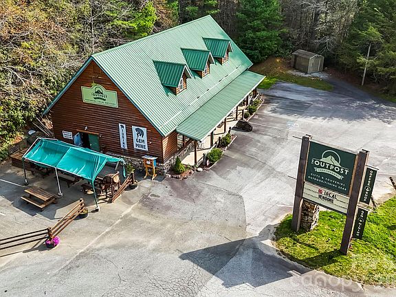 3rd image of 10932 Rosman Hwy