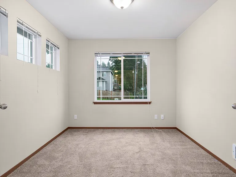 19623 Wapato Ln NE #203 — Photo 11