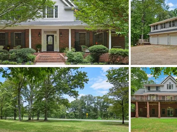 300 Paradise Park Rd, Cornelia, GA 30531