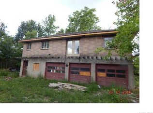 6806 Tonawanda Creek Rd, Lockport, NY 14094