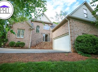 315 Stonebrook Ln, Winston Salem, NC 27104