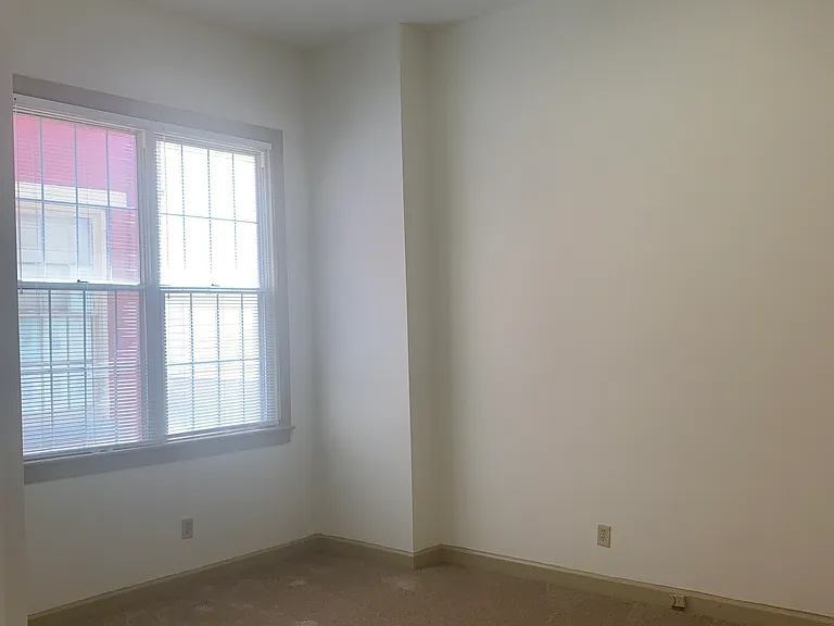 414 Middle St #I — Photo 4