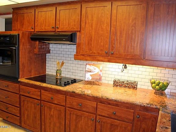 5th image of 10706 W Topaz Dr