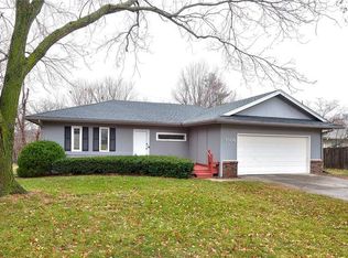 3500 Maple St, West Des Moines, IA 50265