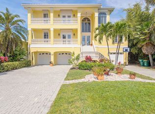 343 Lagoon Ave, Naples, FL 34108