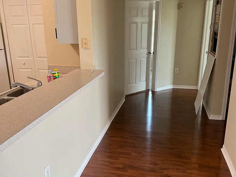 5475 Vineland Rd #8313 — Photo 25