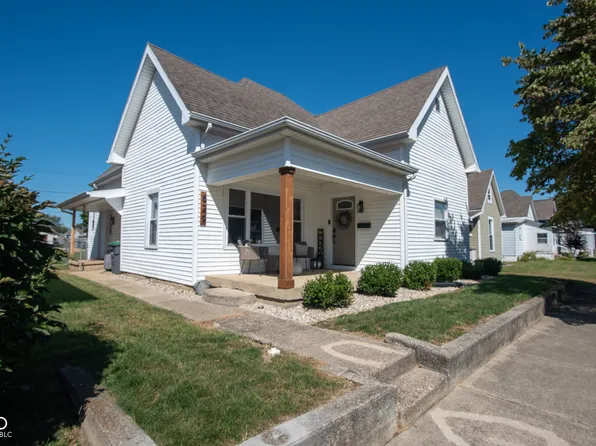 829 N Sexton St, Rushville, IN 46173