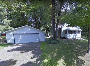 430 Hill St, Isle, MN 56342
