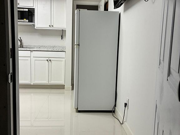 4th image of 18532 SW 89th Ct