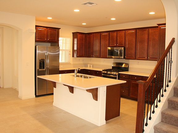2nd image of 673 N Claret Ln