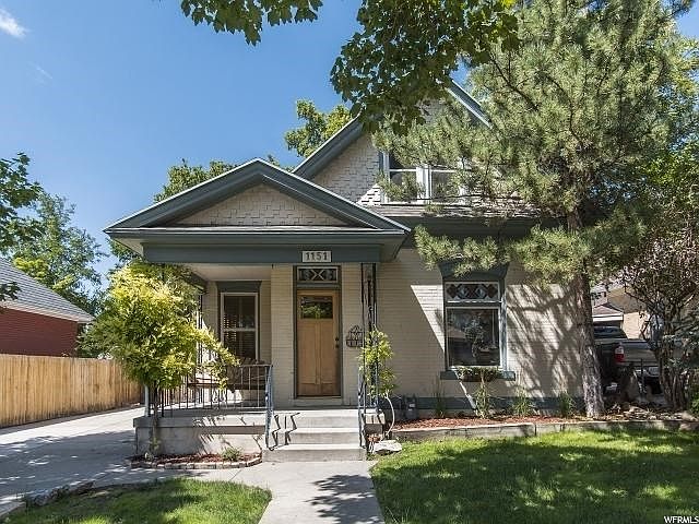 1st image of 1151 E Roosevelt Ave