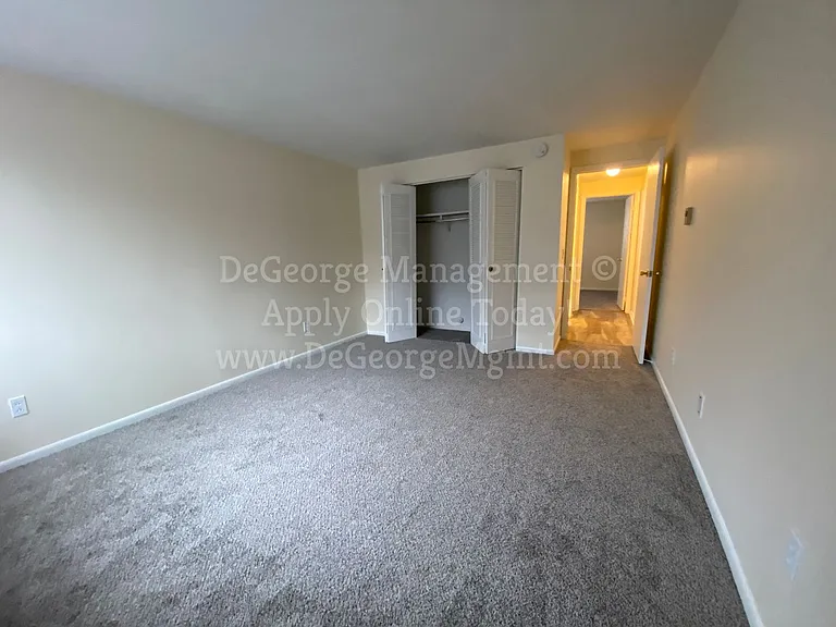 Parkview Apartments — Photo 20
