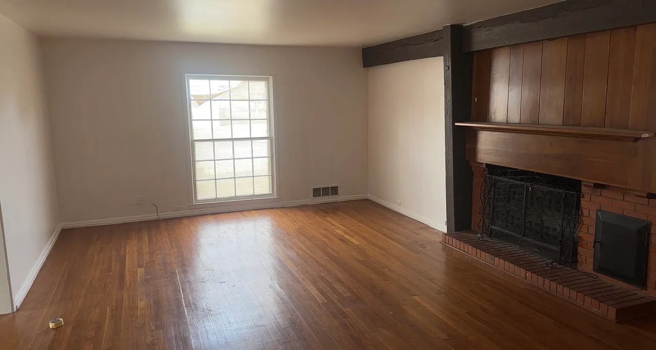 1523 N Alleghaney Ave — Photo 3