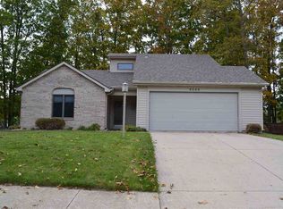 9309 Woodsmill Run, Fort Wayne, IN 46835
