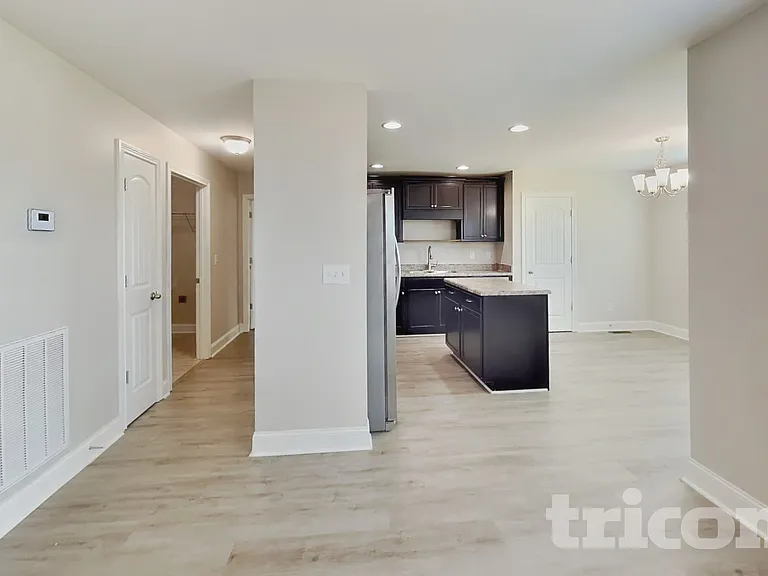 1868 Providence Ct — Photo 3